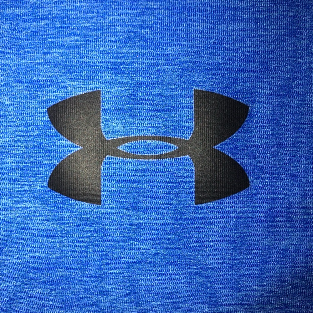 Men's Under Armour half zip shirt BLUE Size L